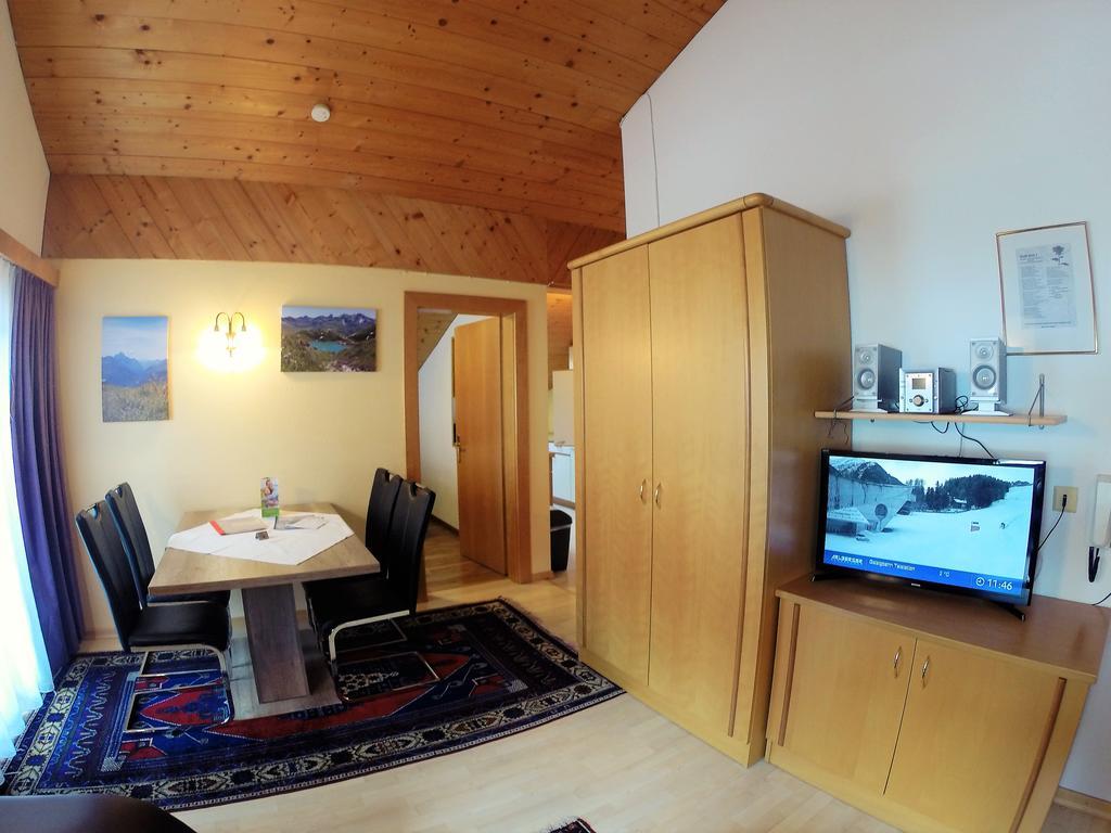 פרטנאו Appartement Pension St. Sebastian מראה חיצוני תמונה