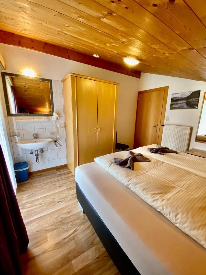 פרטנאו Appartement Pension St. Sebastian מראה חיצוני תמונה